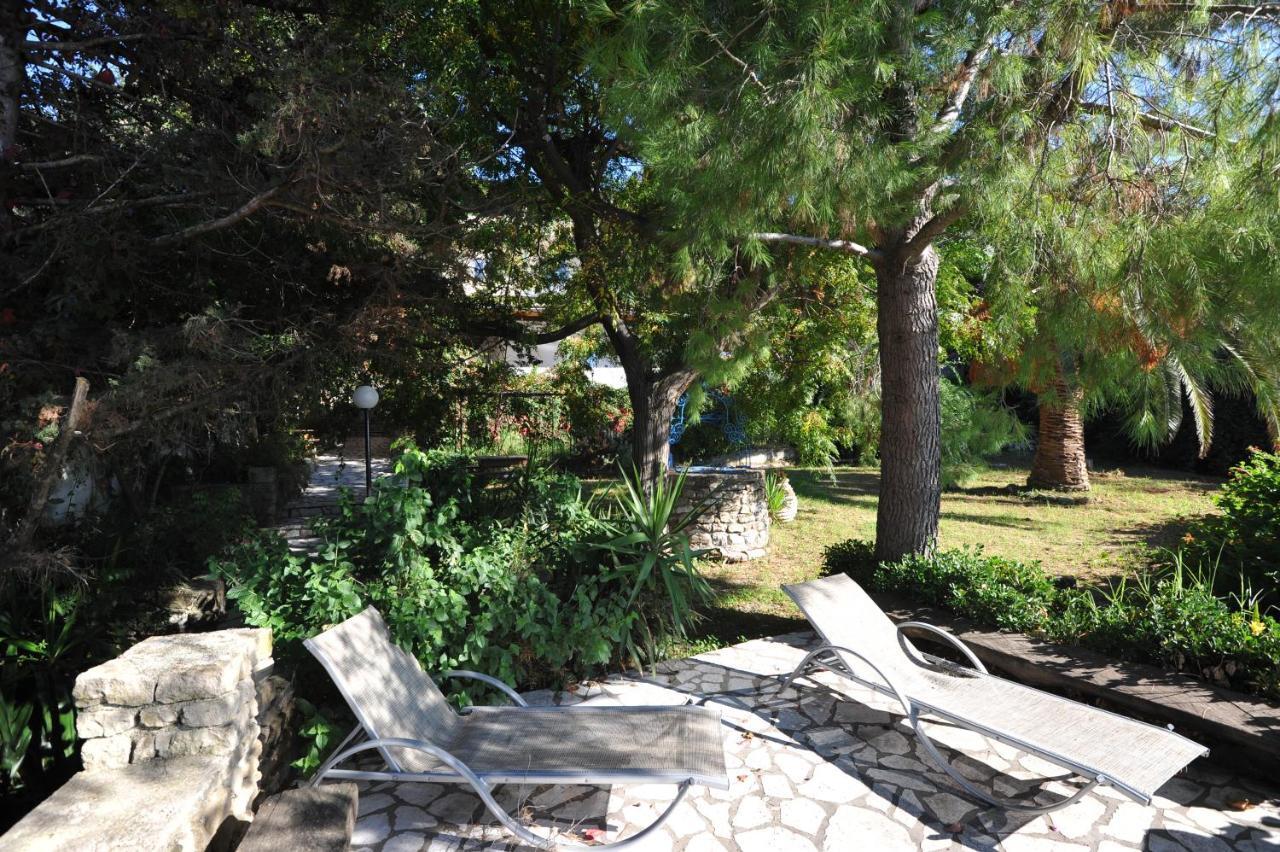 Villa Theodora View Apartments Zeys 아기오스 게오르기오스 파곤 외부 사진